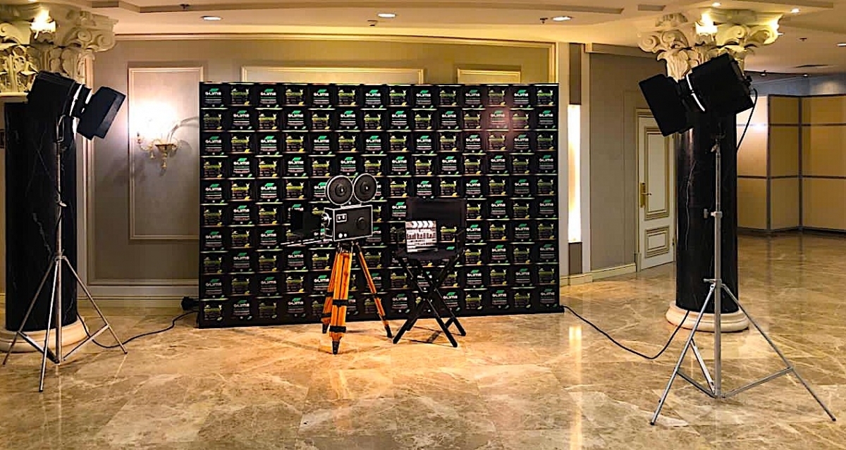 Аренда ретро-кинокамеры для фотозоны