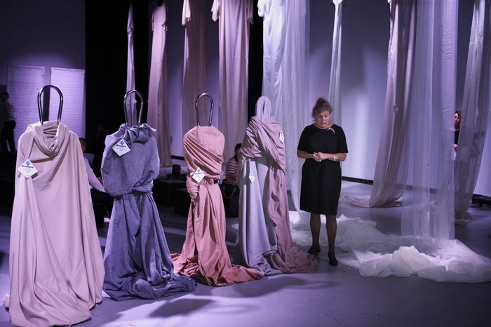 Аренда конструкций из фермы на показе