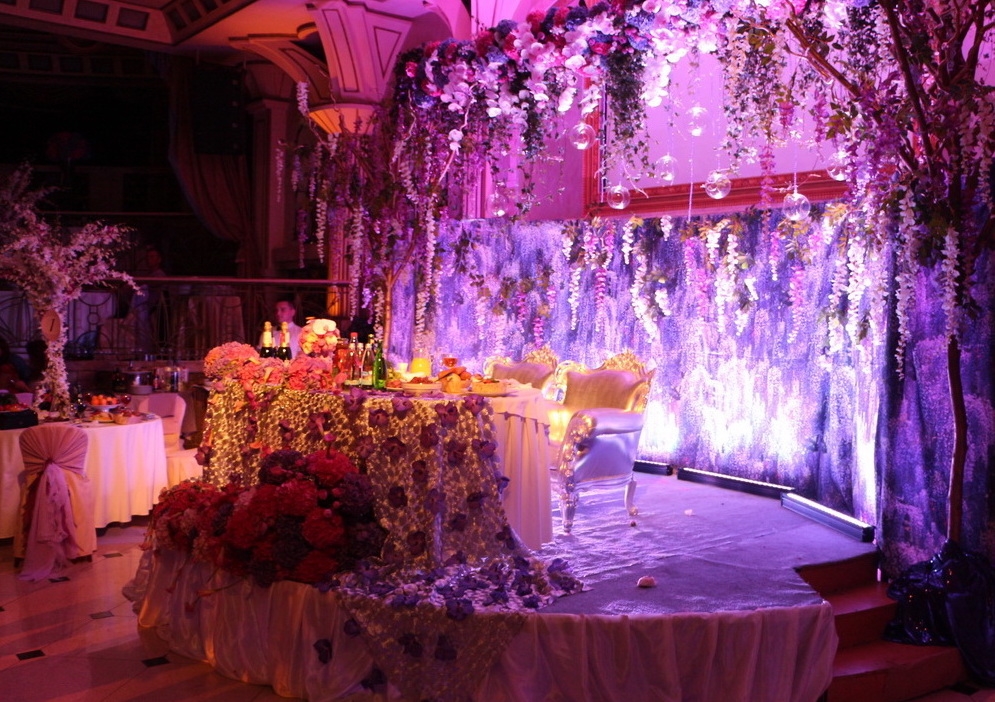 Аренда led bar для свадьбы в парк-отеле Немчиновка