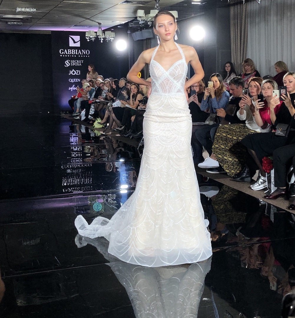 Аренда света для показа свадебных платьев Gabbiano