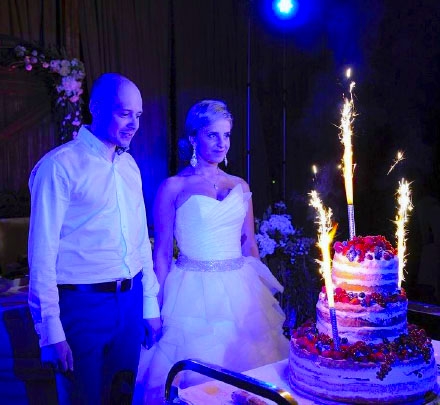 Оченнь плохой свет на свадебный торт