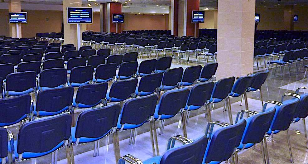 Аренда плазм для конференции