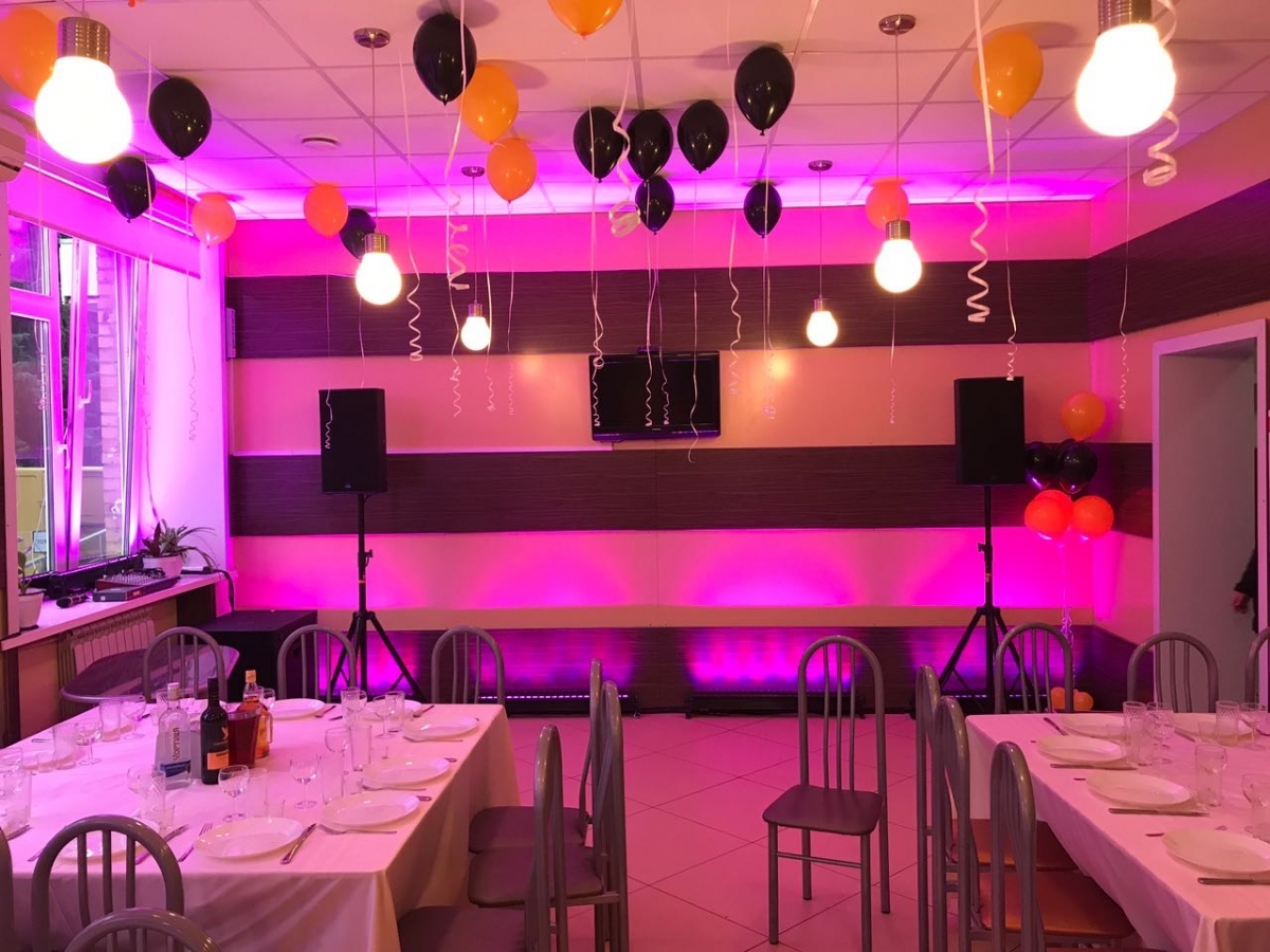 Аренда звука 1 кВт для корпоративного праздника.